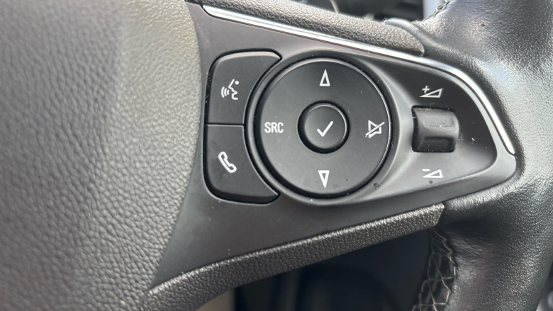 Vauxhall Grandland 1.2 Turbo Ultimate 5dr Auto Petrol Hatchback